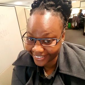 Meet your Posher, Tinisha